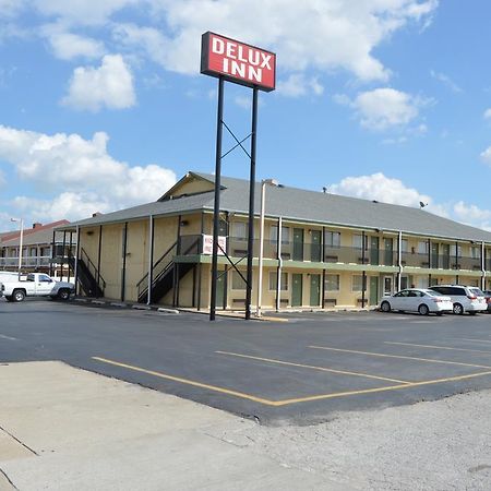 Delux Inn Tulsa Kültér fotó