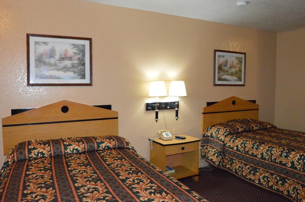 Delux Inn Tulsa Szoba fotó