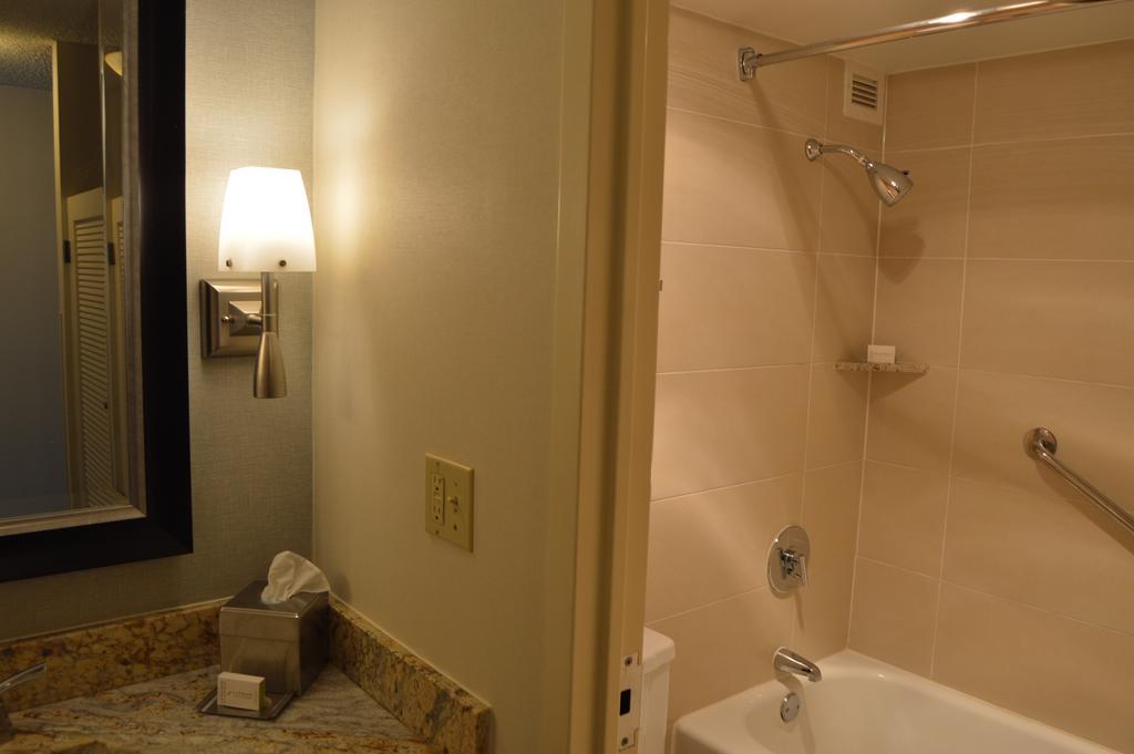 Delux Inn Tulsa Kültér fotó